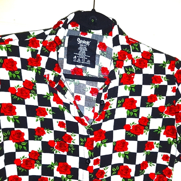 🇨🇦●SALE●Spencer's Checkered Button down Shirt - Picture 8 of 13